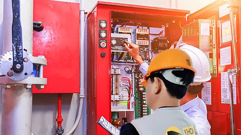 Phối hợp cùng Ban quản lý tòa nhà kiểm soát hệ thống báo cháy trước giờ diễn