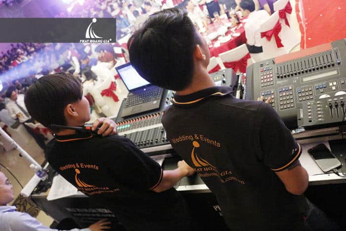 âm thanh ánh sáng tiệc cưới