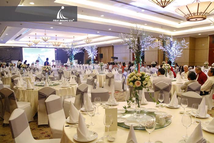 âm thanh ánh sáng tiệc cưới