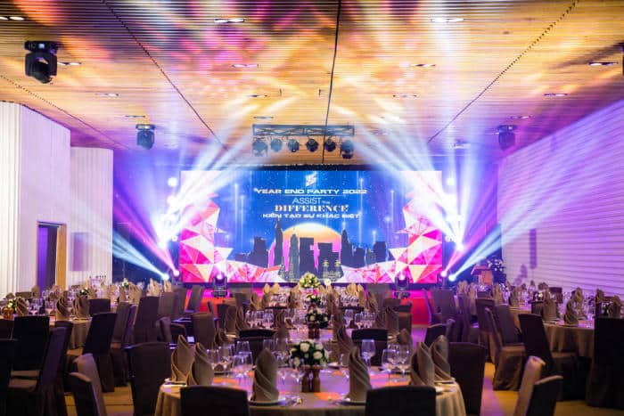 âm thanh ánh sáng tiệc tất niên