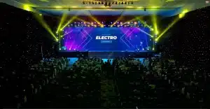 công ty phát hoàng gia tổ chức sự kiện