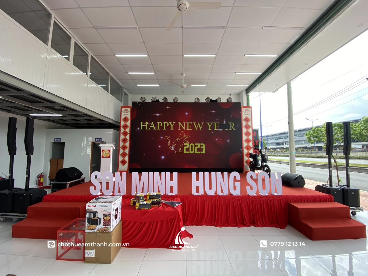 Cho Thuê Sân Khấu Sự Kiện Di Động, Thi Công Trọn Gói TPHCM 9 Không gian sự kiện chuyên nghiệp với dịch vụ thuê sân khấu