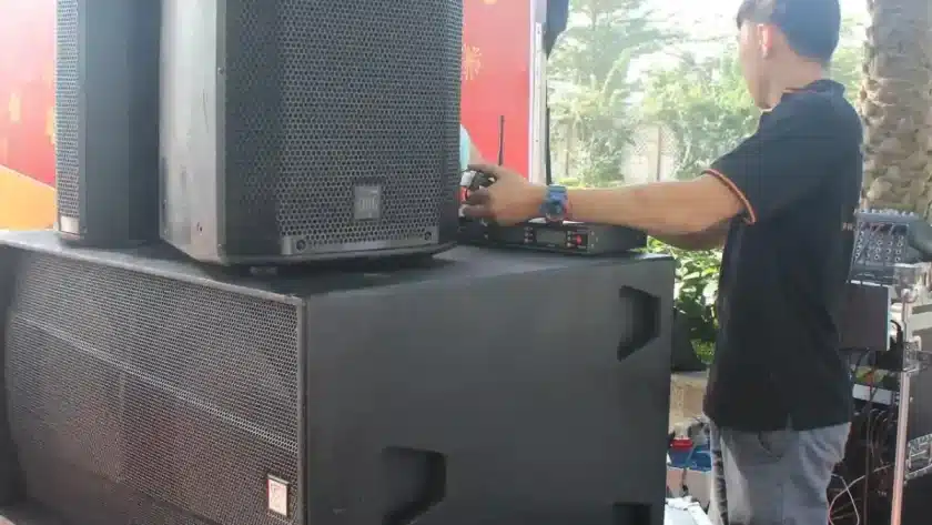 Cho thuê thiết bị âm thanh sự kiện Phát Hoàng GIa