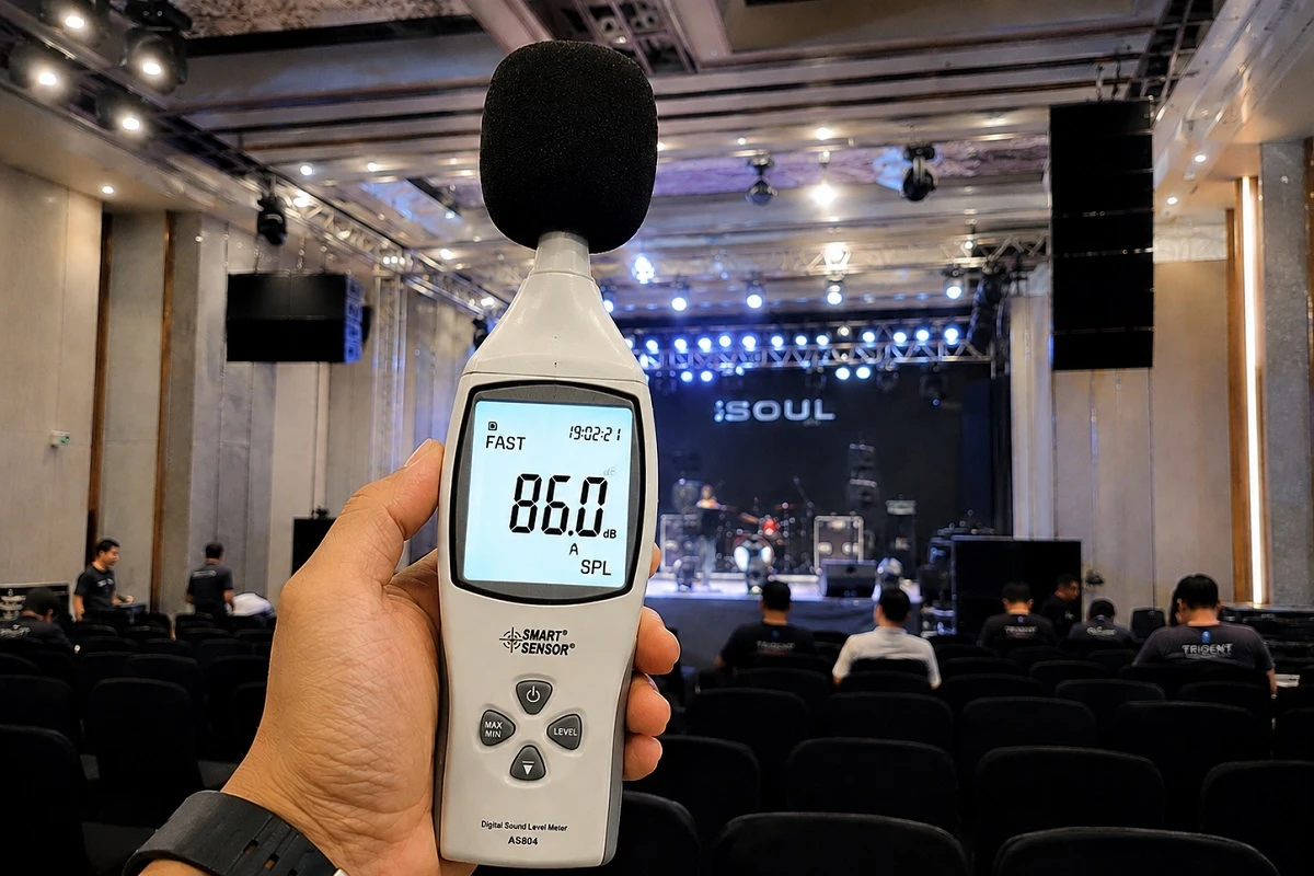 SPL Là Gì Và Ý Nghĩa Của Cường Độ Áp Suất Âm Thanh 6 Máy đo SPL đo mức áp suất âm thanh trong khán phòng sự kiện trước giờ diễn ra chương trình
