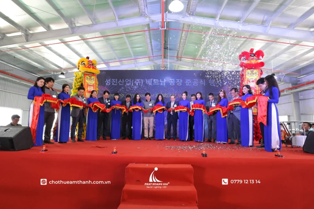 Vai trò của thiết bị kỹ thuật trong lễ khánh thành trọn gói 3 le khanh thanh 1