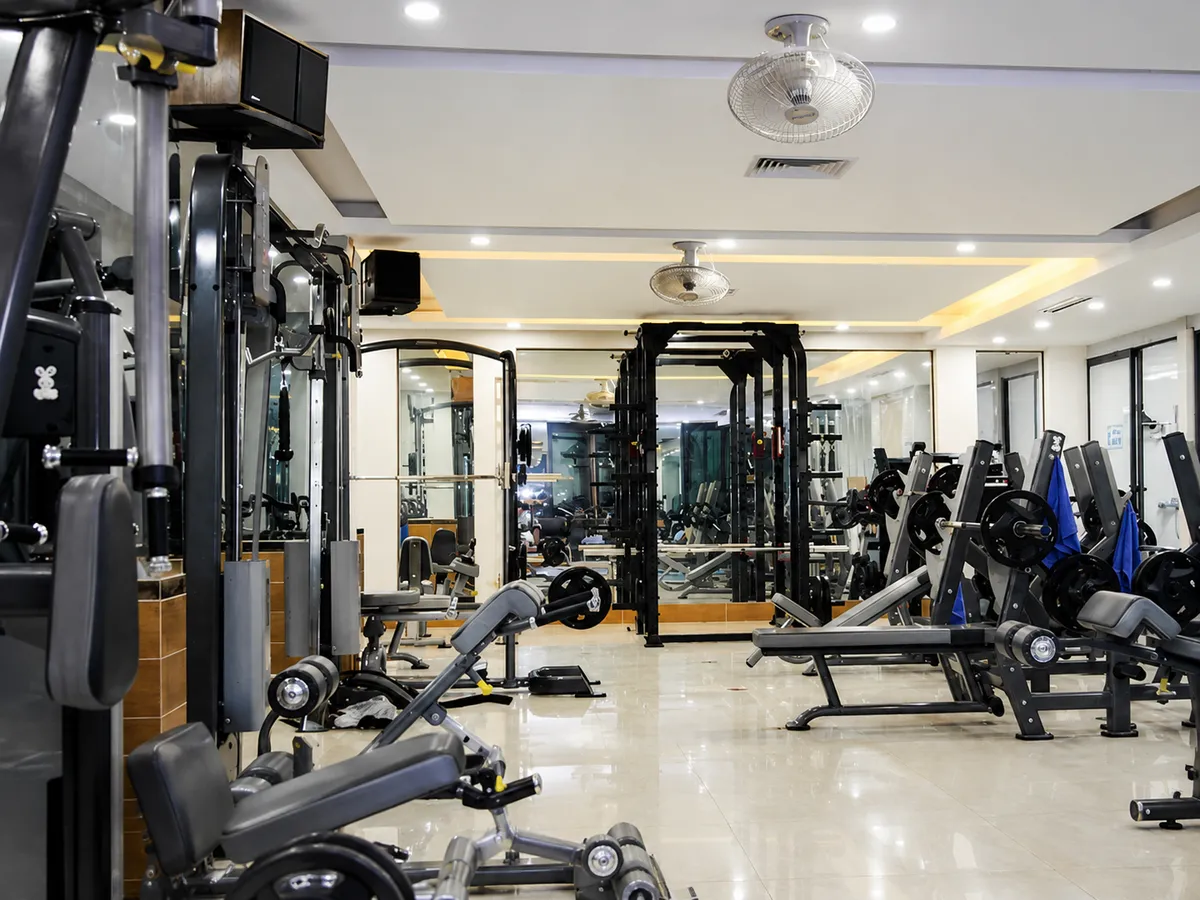 Âm Thanh Phòng Gym Chuyên Nghiệp: Cách Chọn Và Lắp Đặt 12 âm thanh phòng gym với loa treo tường trong khu tập tạ
