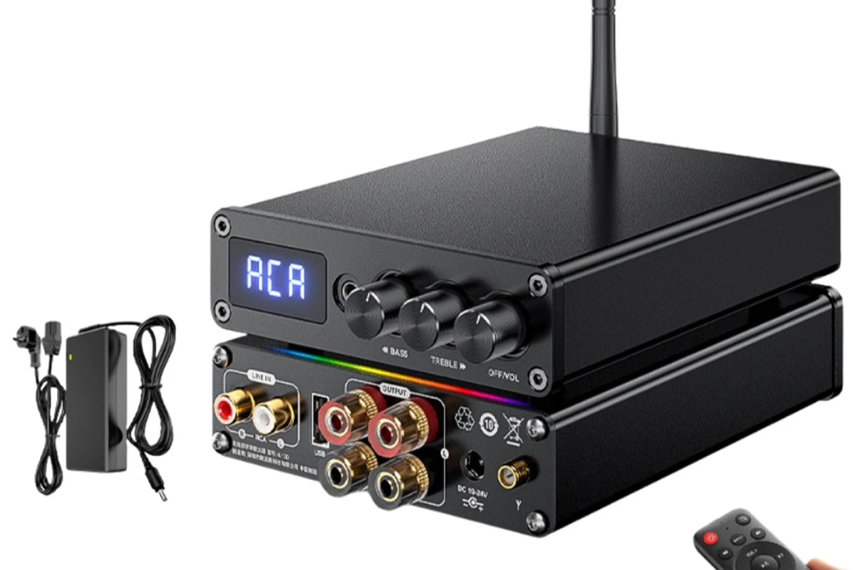 Amply mini Bluetooth có cổng RCA, cọc loa, điều khiển từ xa và adapter nguồn
